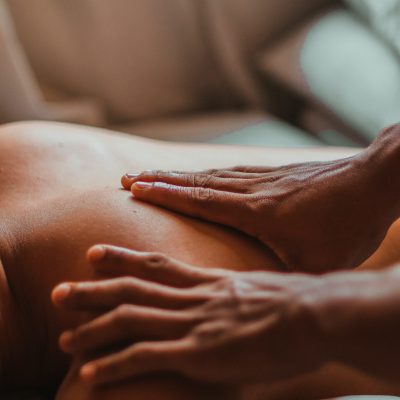 pexels-nothing-ahead-3230236 Massage tuina